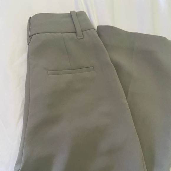 Wilfred Effortless Pant- Sage Green (Tall, 00) - Picture 3 of 4